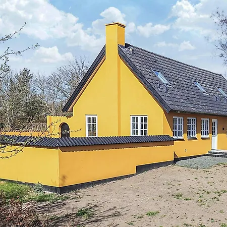 Semesterbostad 5 Star In Liseleje