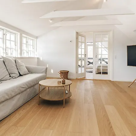 5 Star In Semesterbostad *