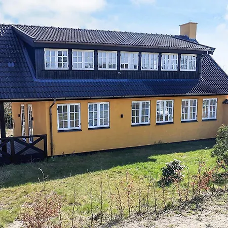 5 Star In Semesterbostad *