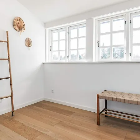 Semesterbostad 5 Star In *